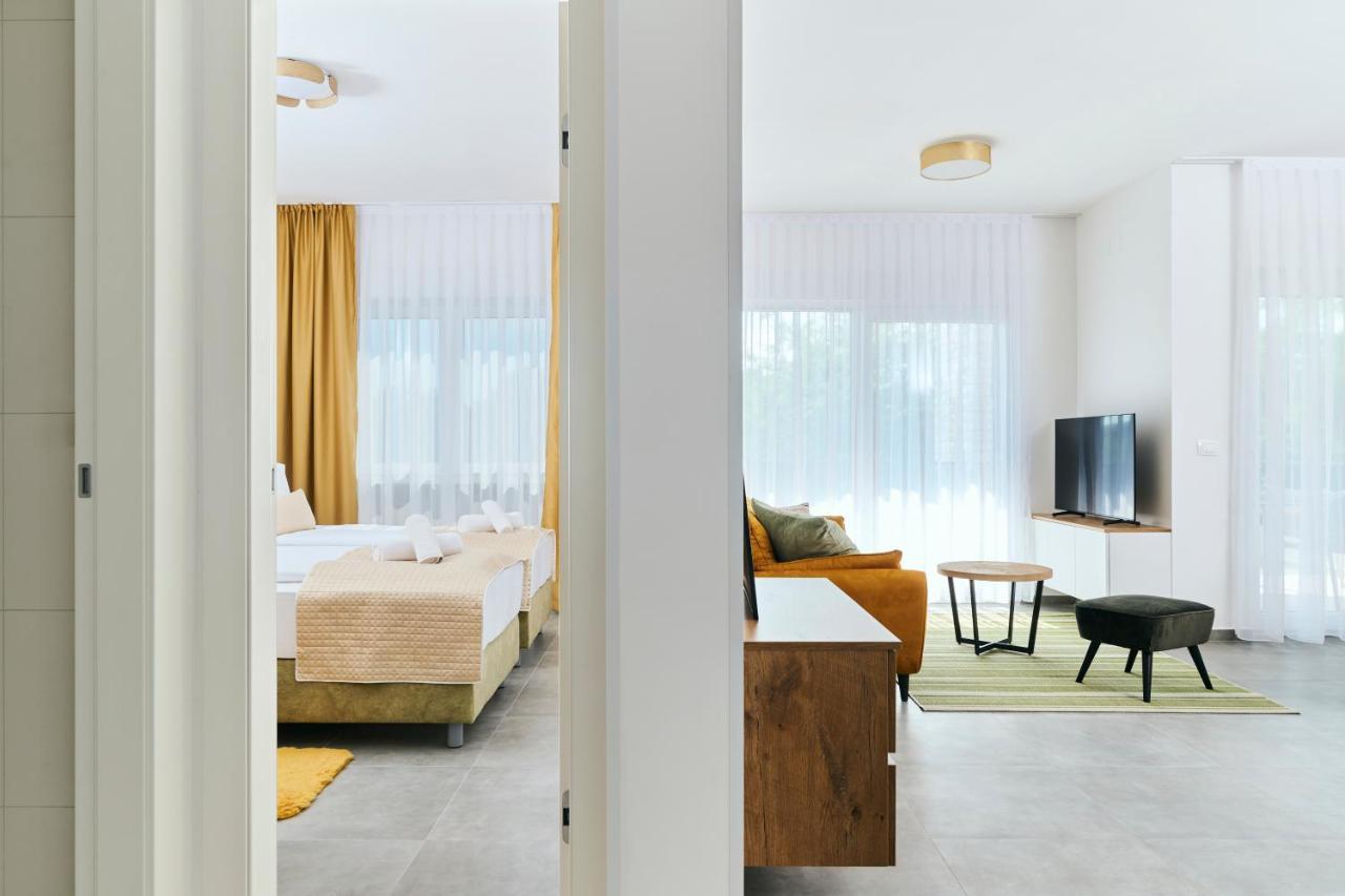 Apartments San Maris 2 Umag Eksteriør bilde