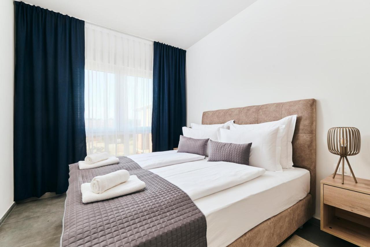 Apartments San Maris 2 Umag Eksteriør bilde