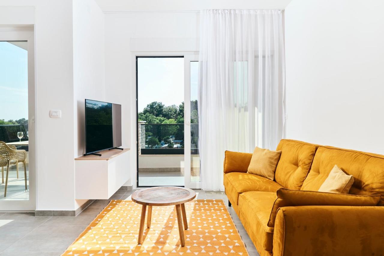 Apartments San Maris 2 Umag Eksteriør bilde